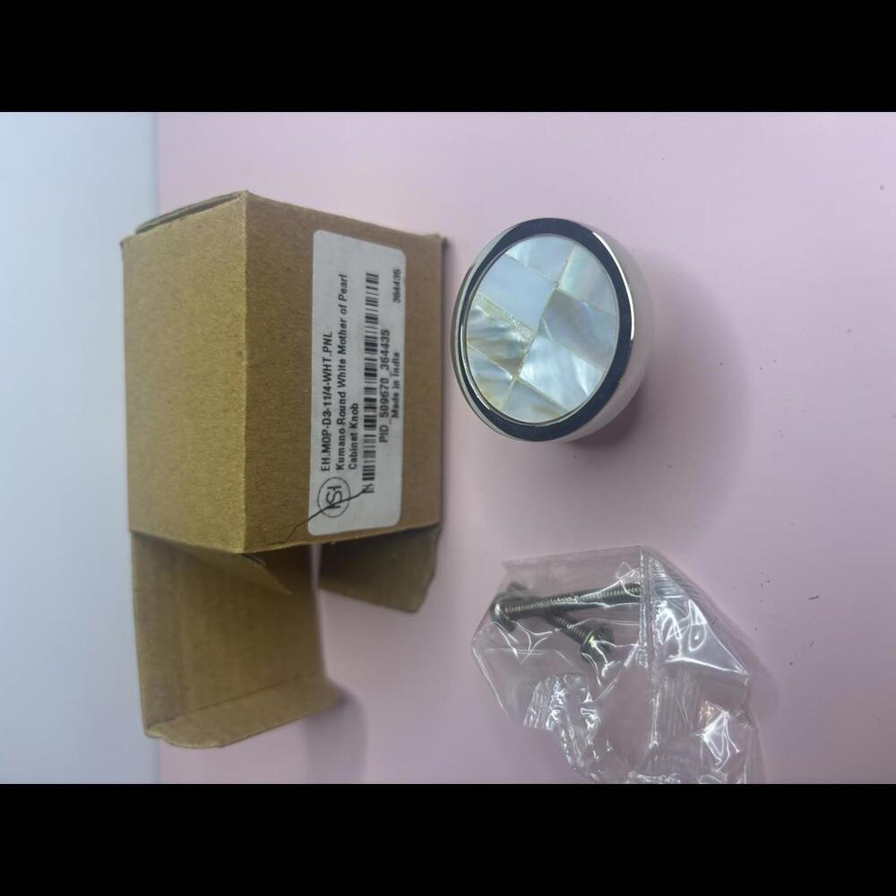 Signature Hardware 1 1/4 in Mother of Pearl drawer pull
